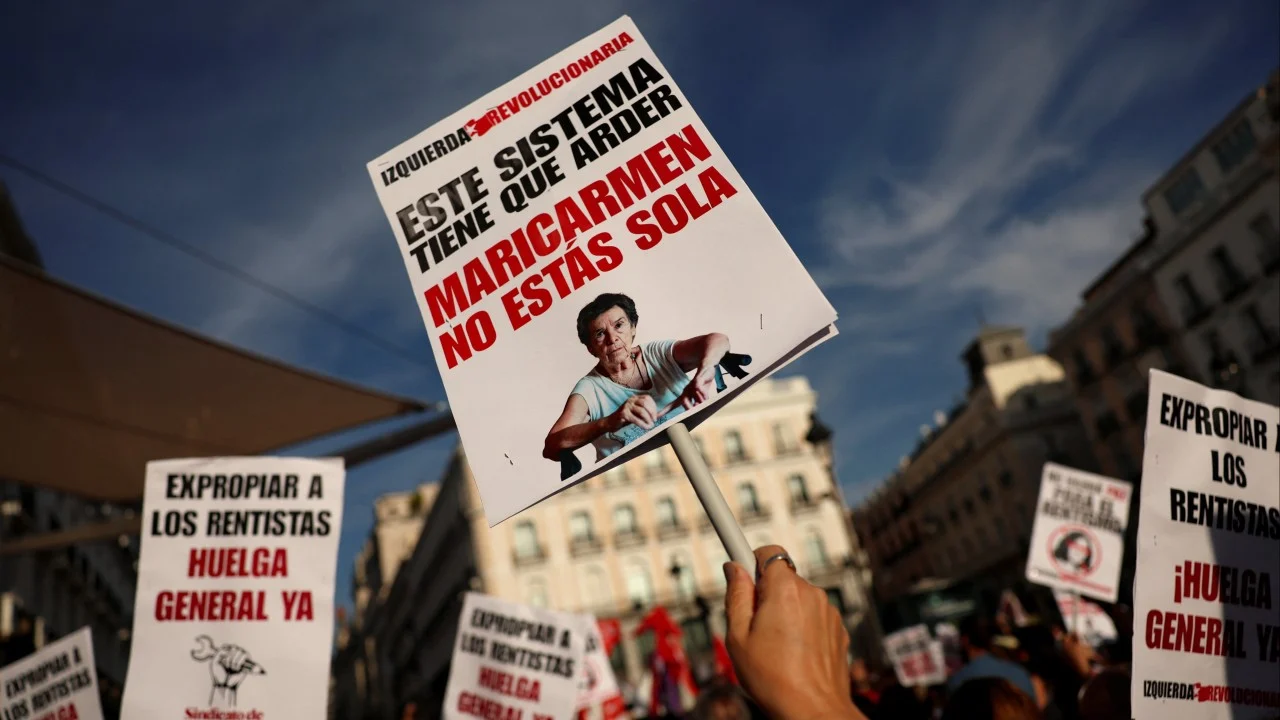 Madrid march demands stronger tenant protections after 87-year-old’s eviction