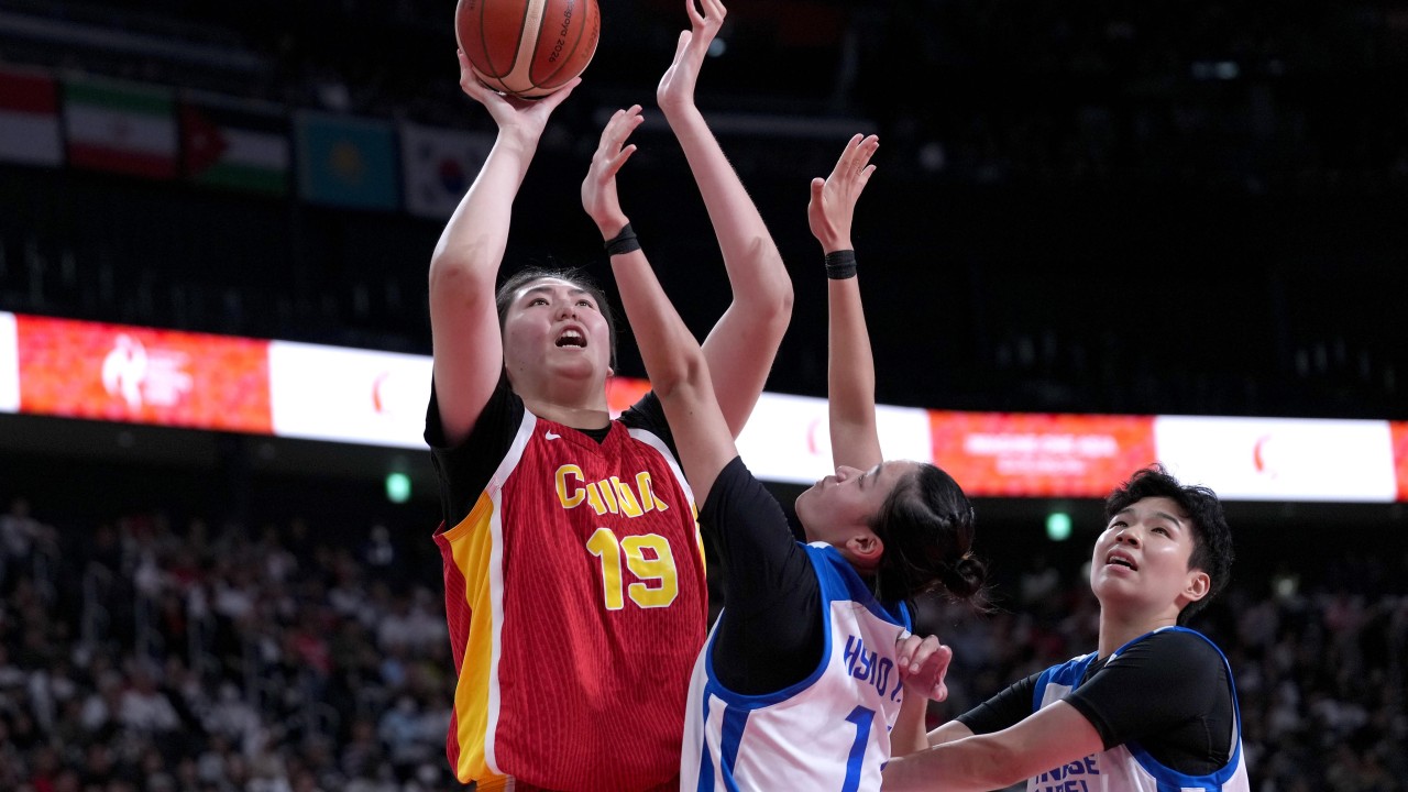 Zhang’s towering impact lifts China to Asian Games basketball bronze