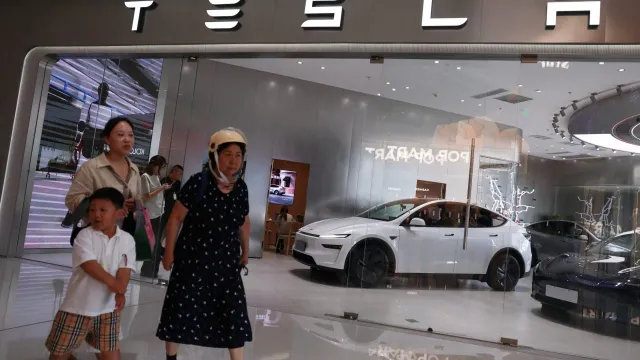 Source image accompanying Tesla to Integrate Alipay Payment Software into Vehicles in China