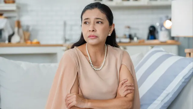 Source image accompanying Understanding Empty Nest Syndrome: Signs and Expert Advice for Parents