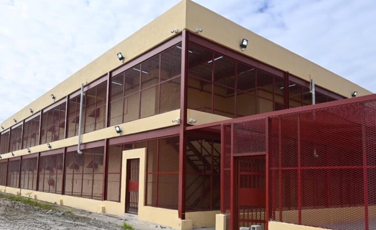 All-holding-bay-prisoners-transferred-to-new-Lusignan-corrections-facilities