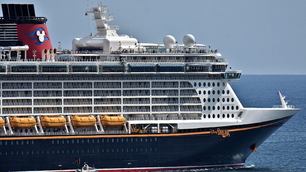 disneydreamship