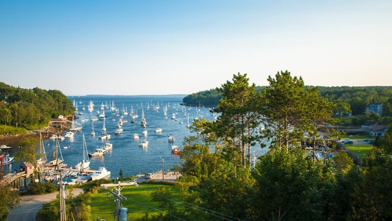 rockport-maine-harbor_01