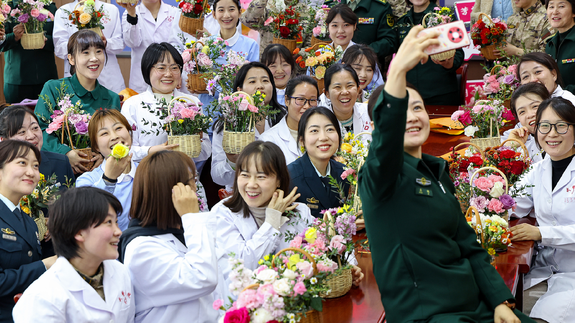 f1c79b8fe9734743a02518e045ed21b6-1920-1