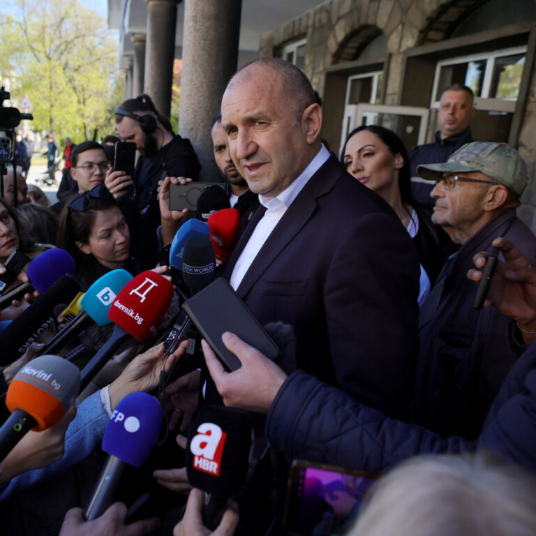 00int-Bulgaria-assess-gzlm-mediumSquareAt3X