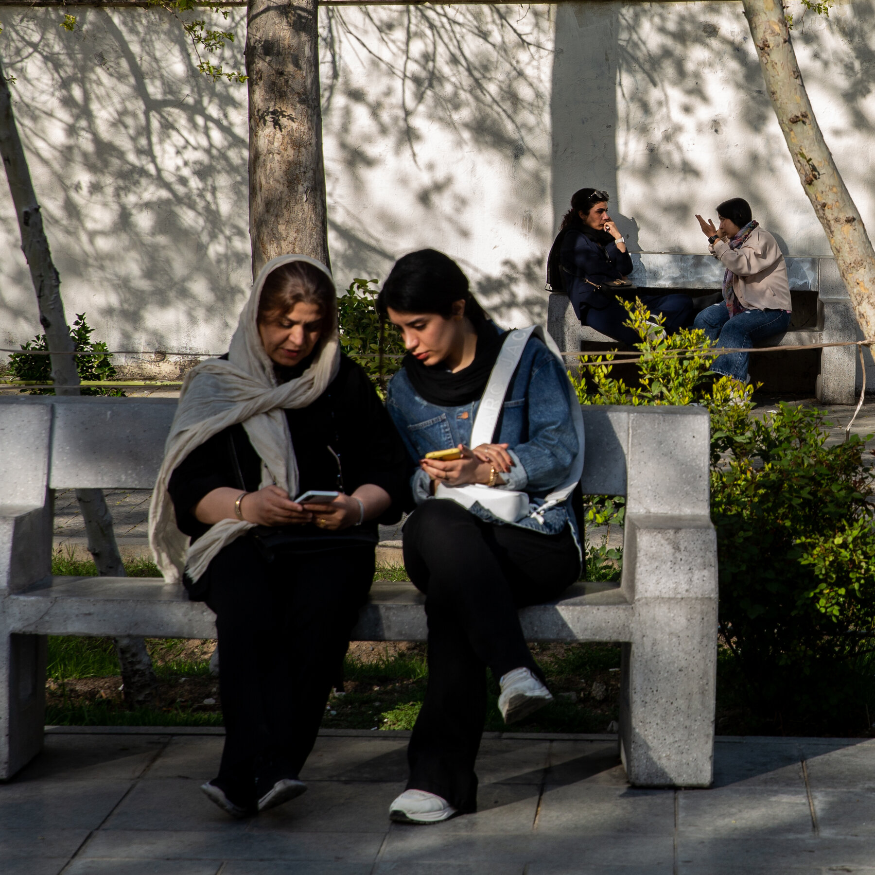 19israel-iran-internet-01-jhkm-mediumSquareAt3X