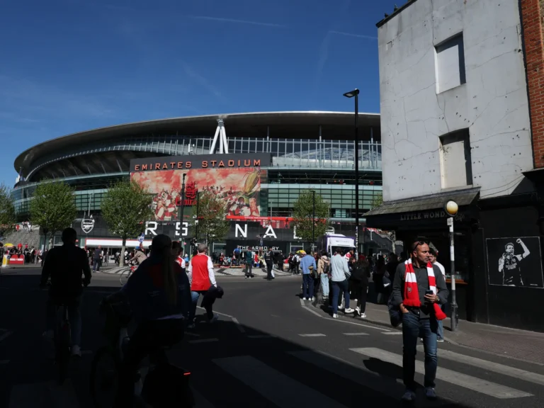 2026-04-25T143336Z_1385139756_UP1EM4P14FZWS_RTRMADP_3_SOCCER-ENGLAND-ARS-NEW-1777128028