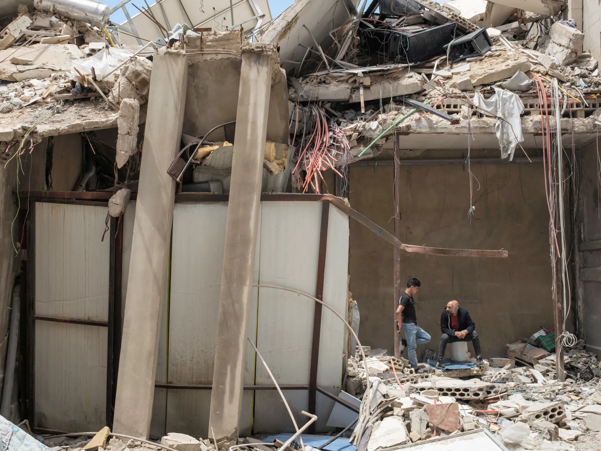 2026-04-28T161842Z_1021895574_RC29YKAD8PGX_RTRMADP_3_IRAN-CRISIS-LEBANON-ISRAEL-TYRE-1777418561