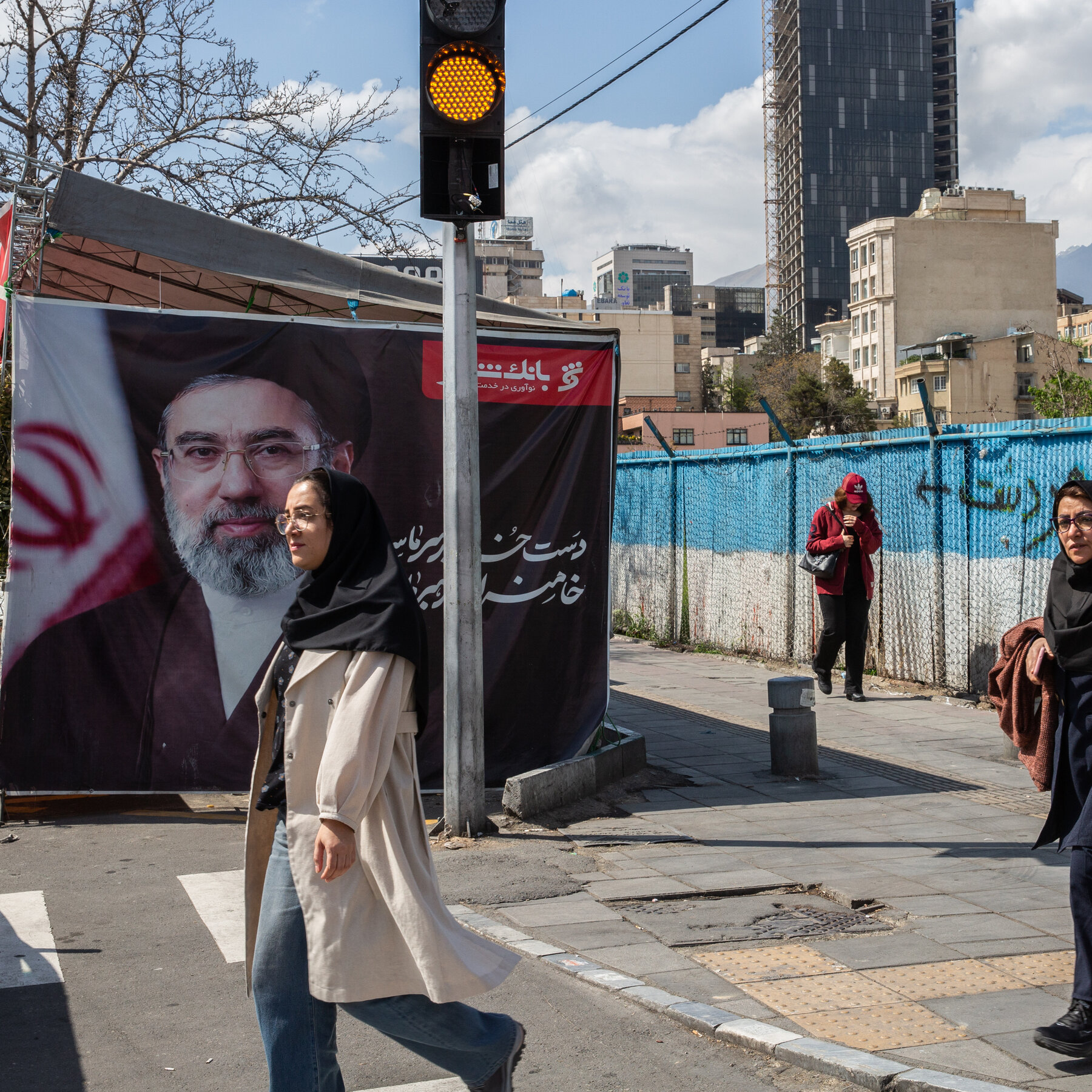 22int-iran-leadall-fmlz-mediumSquareAt3X