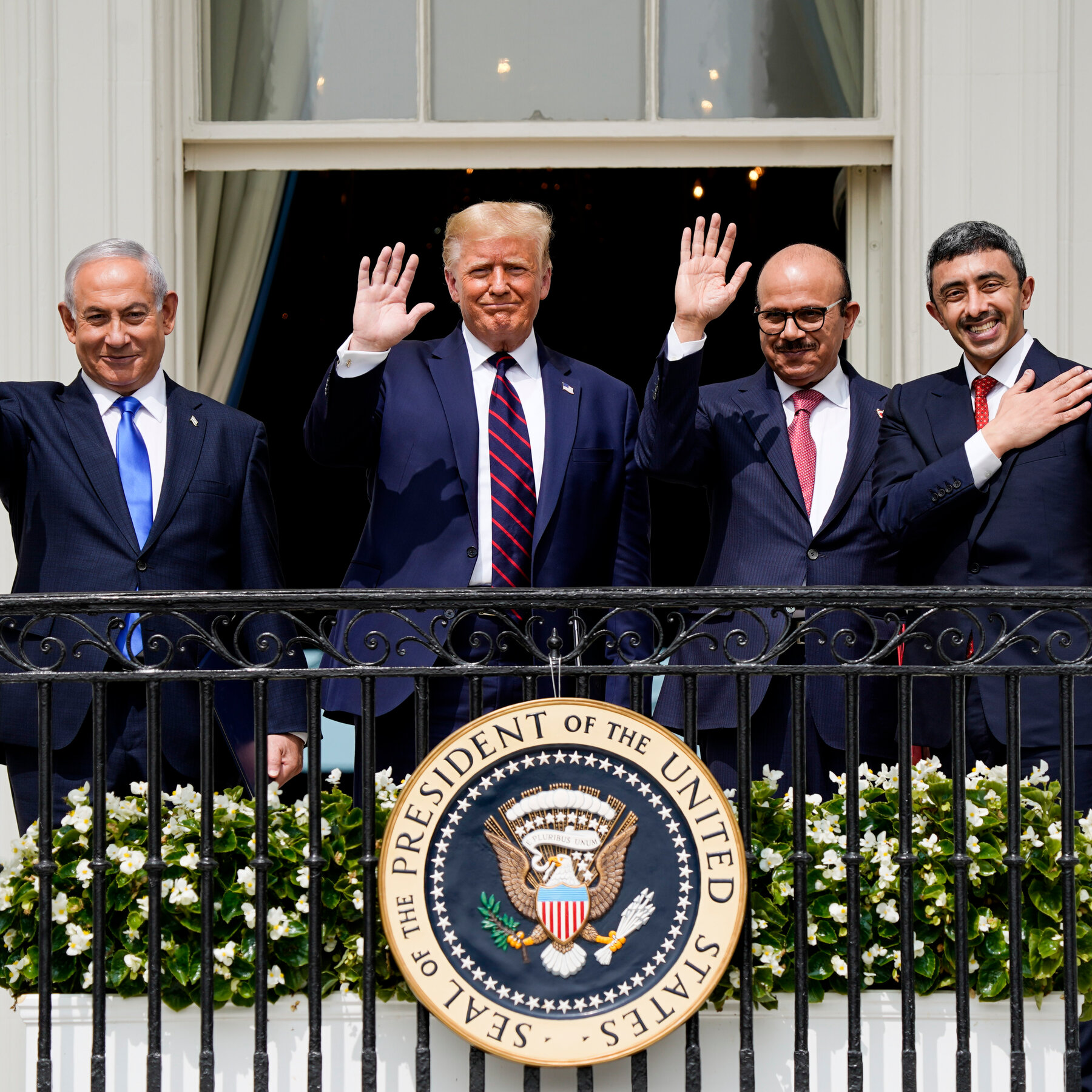 00int-trump-abraham-01-kzlg-mediumSquareAt3X