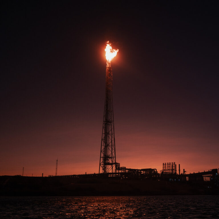 00int-venezuela-oil-gclh-mediumSquareAt3X