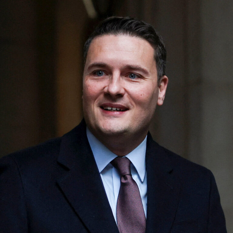 14int-UK-Streeting-wtk-HFO-chvk-mediumSquareAt3X