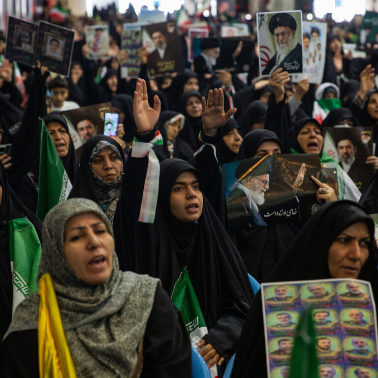 25mideast-live-header-pbvj-mediumSquareAt3X