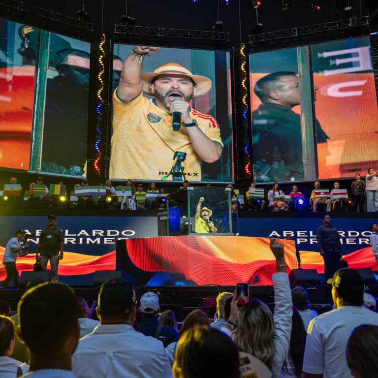 30int-colombia-election01-photo-kbjg-mediumSquareAt3X