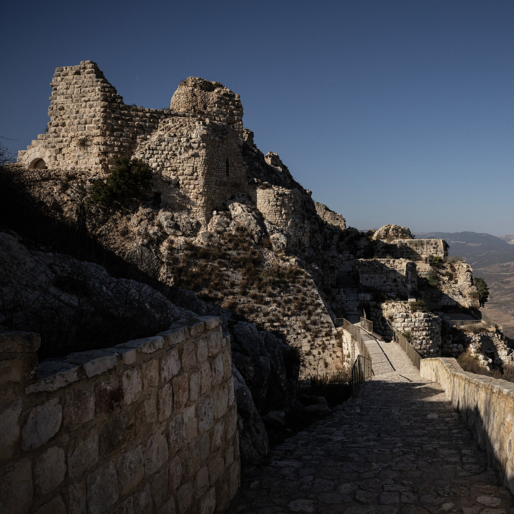 31int-israel-lebanon-01-vckf-mediumSquareAt3X