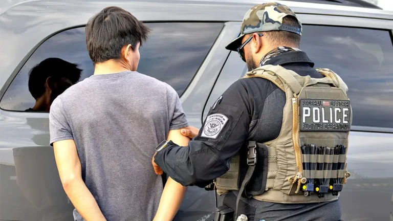 Florida-immigration-enforcement