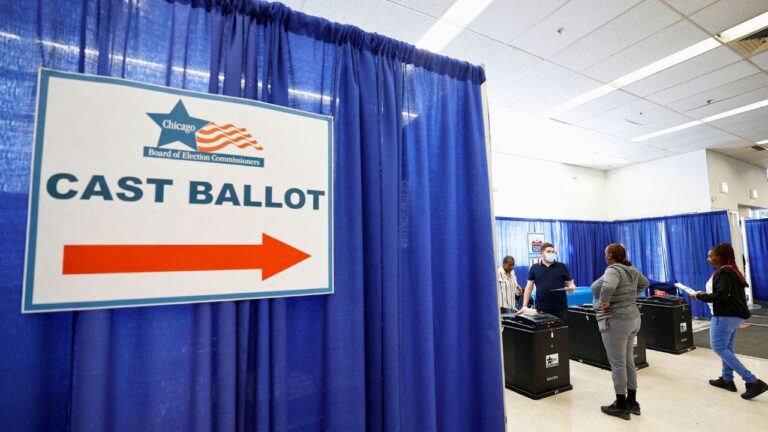 chicago-illinois-voting