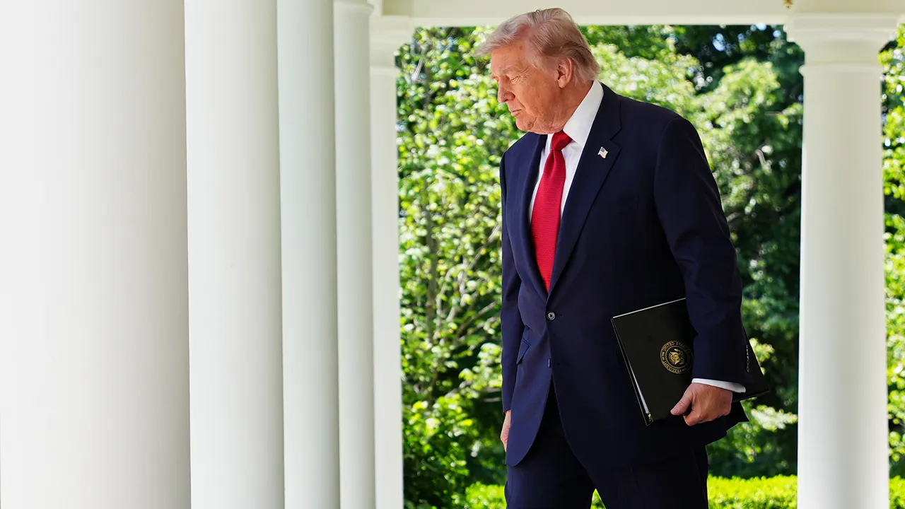 donald-trump-white-house-colonnade-washington-fox-news