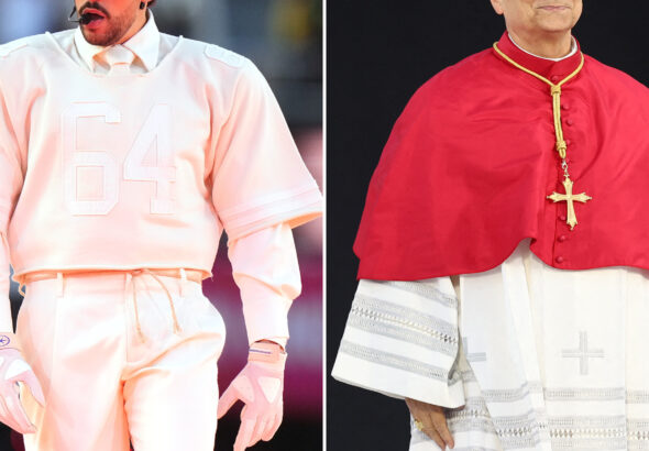 09int-pope-badbunny-top-vlqz-mediumSquareAt3X