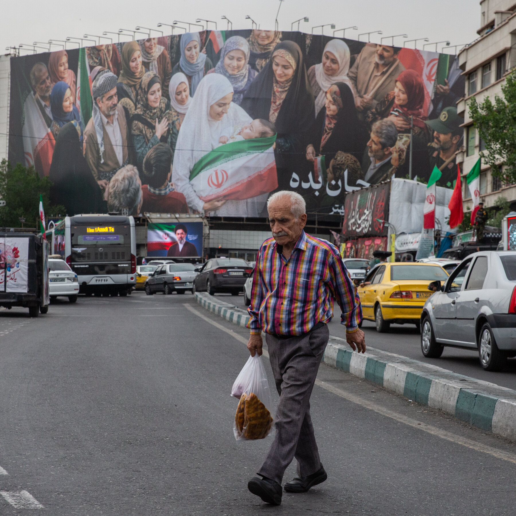 13mideast-promo-4EST-gjcp-mediumSquareAt3X