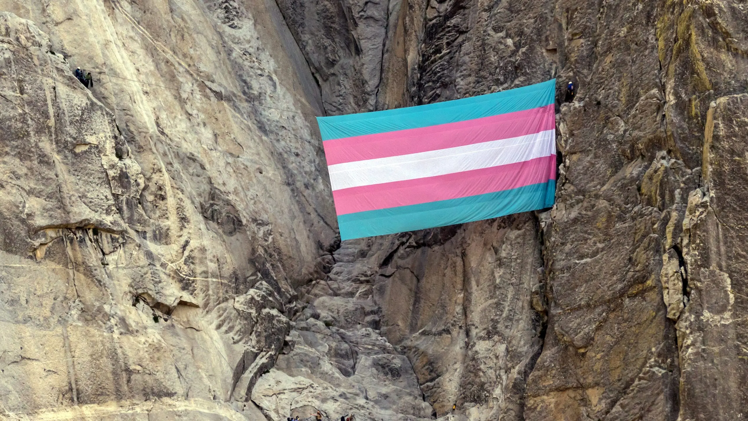trans-pride-flag-el-capitan-fox-news-001-scaled-1